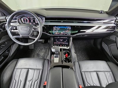 AUDI A8 - 5