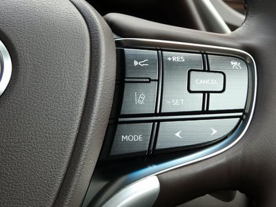 2019 Lexus ES thumbnail 26