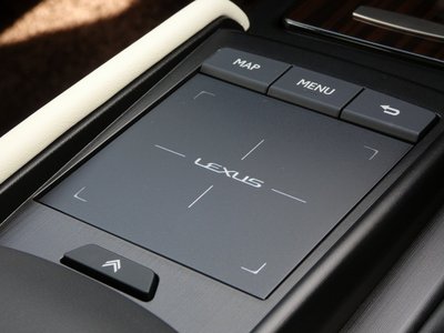 2019 Lexus ES thumbnail 43