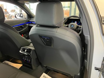 2025 BMW 5 SERIES TOURING — миниатюра 48