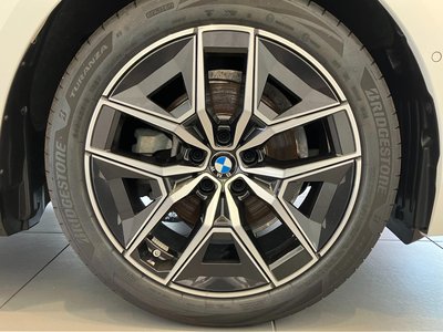 2025 BMW 5 SERIES TOURING — миниатюра 39