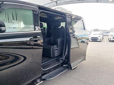 2023 Toyota VELLFIRE — фото 4