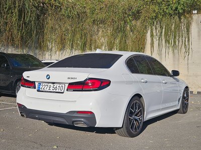 BMW 5 SERIES - 4