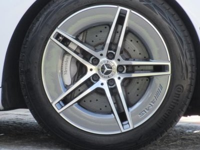 MERCEDES-BENZ E-CLASS - 5