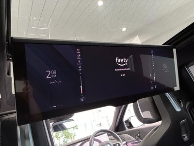 2025 BMW I7 — миниатюра 25