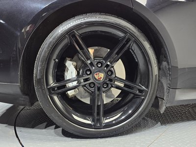 2021 Porsche TAYCAN 照片 6
