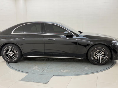 MERCEDES-BENZ E-CLASS - 7