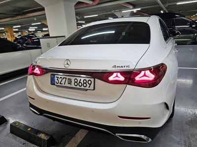 2025 Mercedes-BENZ E-CLASS photo 4