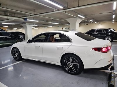 2025 Mercedes-BENZ E-CLASS photo 9