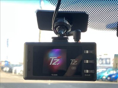 TOYOTA LAND CRUISER PRADO - 9