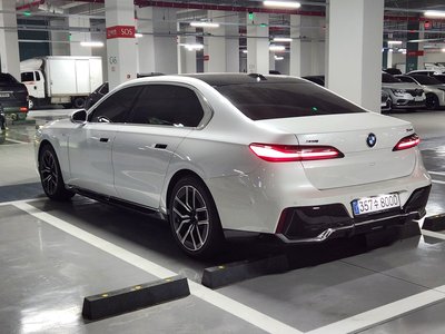 BMW 7 SERIES - 4