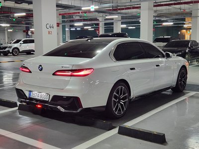 BMW 7 SERIES - 3