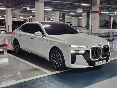 BMW 7 SERIES - 6