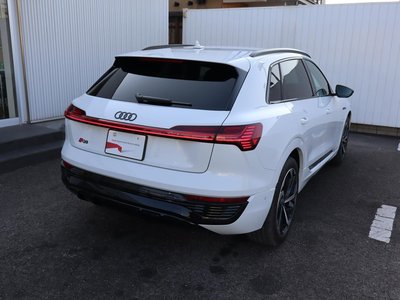 AUDI Q8 E-TRON - 5