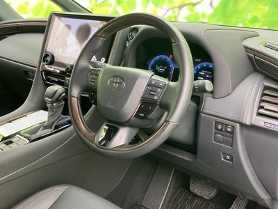 2025 TOYOTA ALPHARD — фото 5