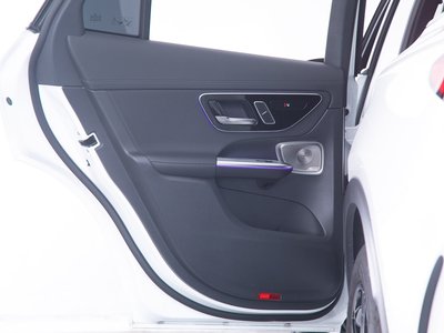 صورة مصغرة 70 لـ 2024 Mercedes-BENZ GLC