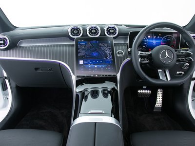 MERCEDES-BENZ GLC - 2