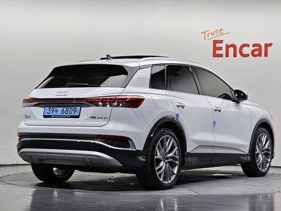 2025 AUDI Q4 E-TRON 照片 3