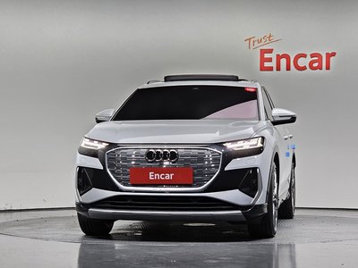 2025 AUDI Q4 E-TRON 照片 2