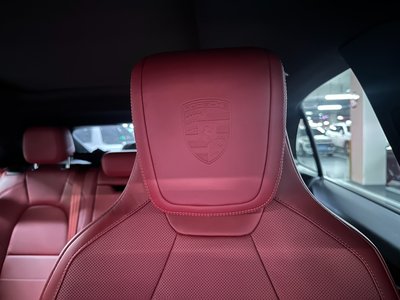 2025 Porsche MACAN — фото 10