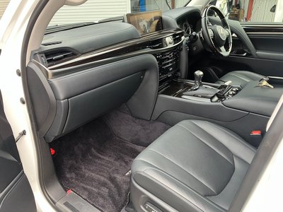 صورة مصغرة 29 لـ 2016 Lexus LX