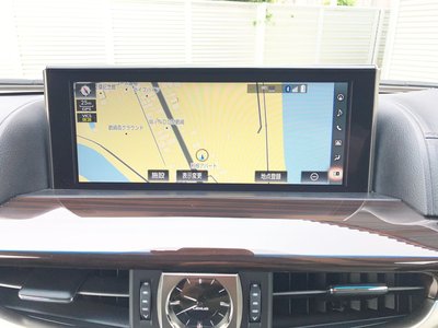 صورة مصغرة 14 لـ 2016 Lexus LX