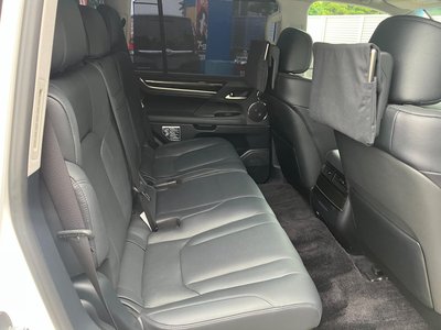 صورة مصغرة 33 لـ 2016 Lexus LX