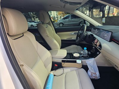 2025 Genesis GV70 缩略图 16
