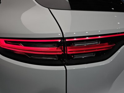 صورة مصغرة 11 لـ 2021 Porsche CAYENNE