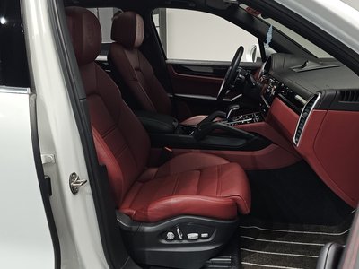 صورة مصغرة 18 لـ 2021 Porsche CAYENNE