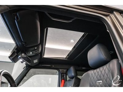 صورة 8 لـ 2017 Mercedes-BENZ G-CLASS