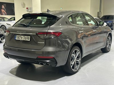 2023 Maserati LEVANTE — фото 4