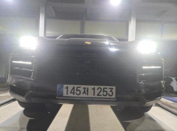PORSCHE CAYENNE - View 1