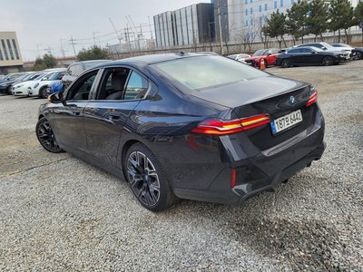 BMW 5 SERIES - 7