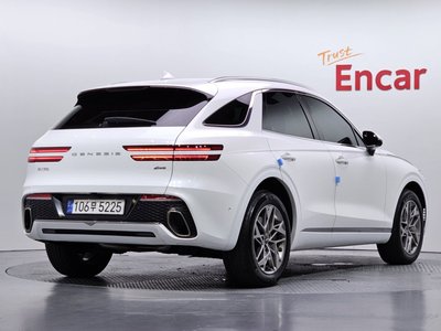 صورة 3 لـ 2022 Genesis GV70