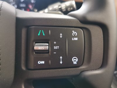 2025 LAND Rover DEFENDER — миниатюра 19