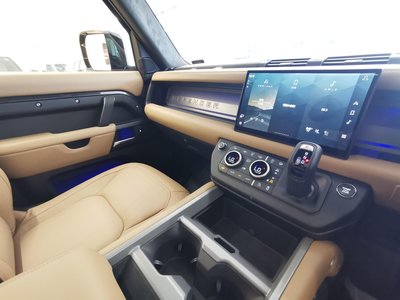2025 LAND Rover DEFENDER — миниатюра 47