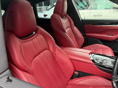 2021 Maserati LEVANTE — фото 13