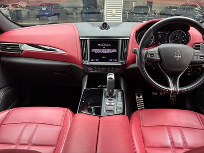 2021 Maserati LEVANTE — фото 16