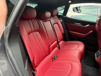 2021 Maserati LEVANTE — фото 14