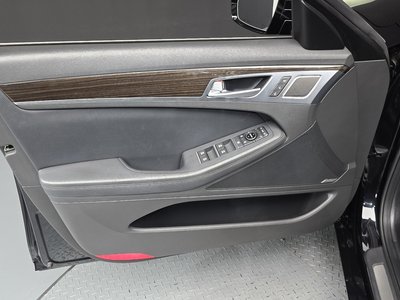 2019 Genesis G80 缩略图 14