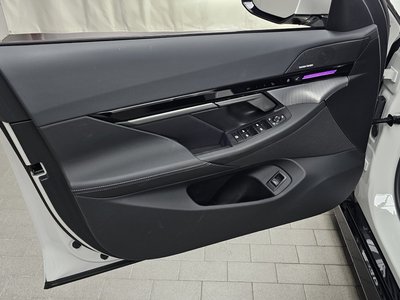 2023 BMW 5 SERIES — миниатюра 14