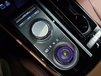 GENESIS G80 (RG3) - 9