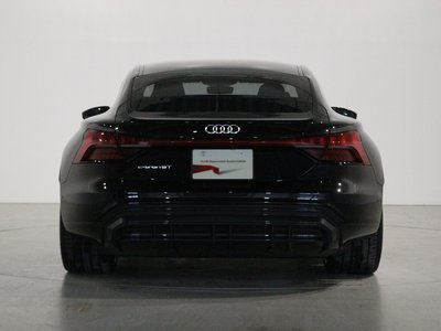 AUDI E-TRON GT QUATTRO - 7