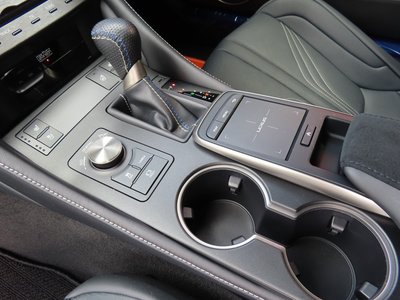 صورة مصغرة 69 لـ 2023 Lexus RC F