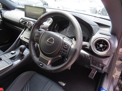 صورة مصغرة 62 لـ 2023 Lexus RC F