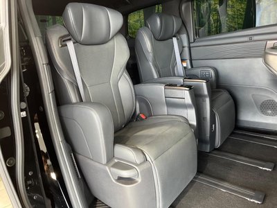 TOYOTA ALPHARD - 9