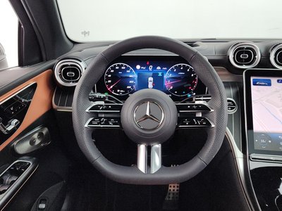 2025 Mercedes-BENZ GLC — миниатюра 14
