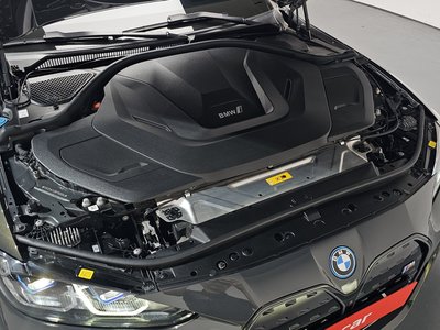2024 BMW I4 photo 7