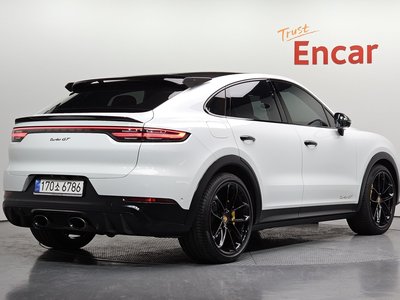 PORSCHE CAYENNE - 4